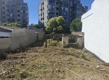 Terreno · 420m² · Ótimo terreno na Tristeza, com projeto aprovado para 3 casas em condomínio.