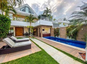Casa de 3 quartos, São José dos Campos · Casa com 320 mts², 3 quartos, piscina e churrasqueira em Urbanova - SJC - SP