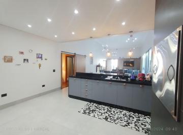 Comercial · 245m² · 3 Quartos · 3 Vagas · VENDA | Sala/Salão, com 3 dormitórios em Parque Das Laranjeiras, Maringá