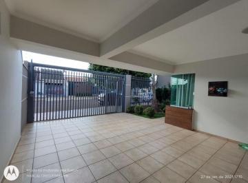 Casa · 4 Quartos · 2 Vagas · VENDA | Sobrado, com 4 dormitórios em Jardim Imperial, Maringá