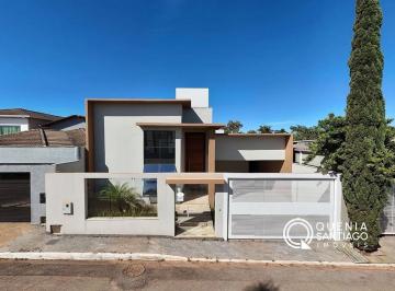 Casa · 238m² · 3 Quartos · 4 Vagas · Casa com 3 suítes no Jockey – aceita financiamento