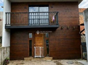 Apartamento · 45m² · 2 Quartos · Casa Charmosa e Aconchegante, Ideal para Moradia ou Renda Extra