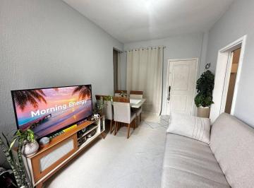 49bda30110356df2163d0ad846067a0999099ffc · Apartamento com 2 quartos à venda na Av. Mauro Ramos, em Florianópolis.