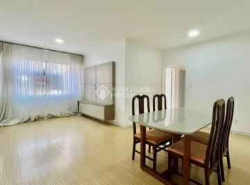Apartamento · 99m² · 3 Quartos · 1 Vaga · Apartamento amplo de 03 quartos + vaga de garagem livre no Centro de Florianópolis.