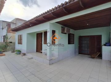 Casa · 200m² · 4 Quartos · 3 Vagas · Casa de 4 dormitórios e 4 vagas de garagem em Canoas.