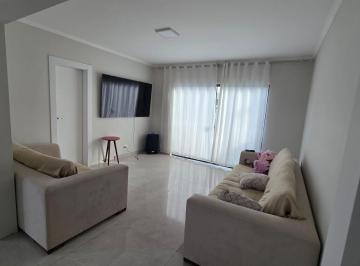 Casa · 2 Quartos · 1 Vaga · Excelente sobrado que pode ser usado comercial na