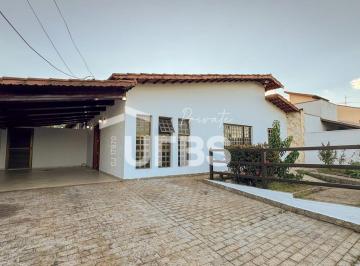 Casa de 3 quartos, Goiânia · CASA TERREA 420MT 3 QUARTOS SENDO 1 SUITE COND. PRIVÊ ATLANTICO