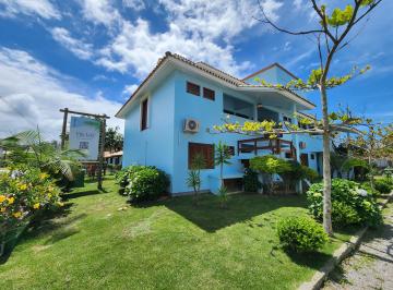 Comercial de 32 quartos, Garopaba · Pousada à venda na praia central de Garopaba, Santa Catarina