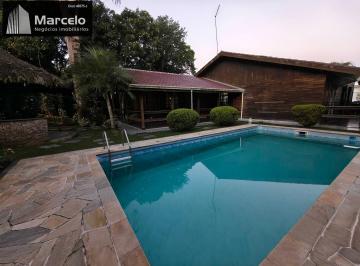 Casa · 2 Quartos · 8 Vagas · Térrea Aruã - Lote 600 m²