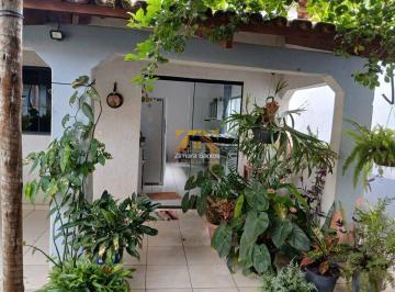 Casa · 139m² · 4 Quartos · 3 Vagas · Casa 4/4, sendo 2 suítes, 139 m² - 305 sul (Arso 32) - Palmas/TO