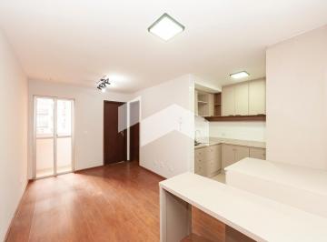1 · Studio mobiliado ao lado da FAE | Sol da manhã e praticidade no coração de Curitiba