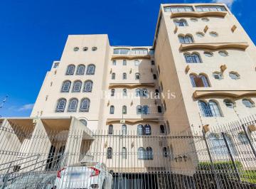 1 · Apartamento face norte à venda no coração do Bigorrilho.