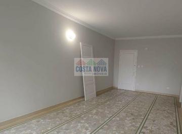 Apartamento · 134m² · 2 Quartos · 1 Vaga · Apartamento à venda no Gonzaga a 1 quadra e meia da praia boa localização!