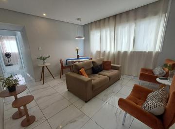 Apartamento · 105m² · 3 Quartos · 1 Vaga · 
                                Apartamento mobiliado para locação na AV Boa Viagem com 3 quartos
 