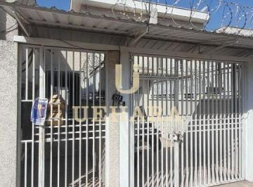Casa · 70m² · 2 Quartos · Casa de 2 dormitórios em ótimo estado para alugar na Vila Baruel!