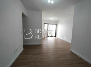 Apartamento · 94m² · 3 Quartos · 2 Vagas · Apartamento reformado andar alto, á venda no Brooklin, 94m², 3 quartos, varanda, depósito.