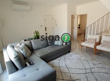 Casa · 206m² · 3 Quartos · 2 Vagas · SOBRADO MODERNIZADO COM QUINTAL, EDÍCULA INDEPENDENTE E MUITA SEGURANÇA
