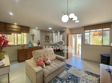 Casa · 135m² · 3 Quartos · 2 Vagas · Sobrado à venda em Santos (Bairro Aparecida) – 3 quartos, 2 vagas e 135m²