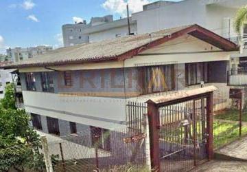 215b7c998e7926370c0cf574941151c45fed03b8.jpg · Casa 03 dormitórios comprar bairro Petrópolis