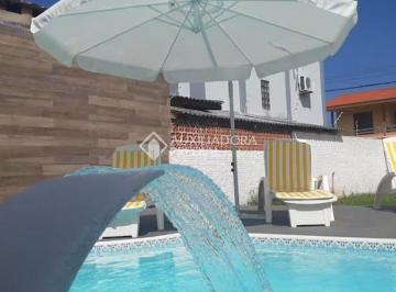 Casa · 250m² · 5 Quartos · 5 Vagas · Casa com 5 dormitórios e Piscina na Praia do Sonho!