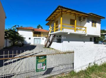 Apartamento · 100m² · 11 Quartos · 4 Vagas · venda de Residencial com 4 Apartamentos na Guarda do Embaú