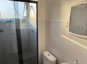 img0 · Apartamento com 2 Quarto(s) e 1 banheiro(s) para Alugar,  m² por R$ 1150 / Mês