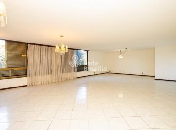 Apartamento · 236m² · 4 Quartos · 1 Vaga · SQS 104 - APARTAMENTO TODO REFORMADO - 04 QUARTOS SENDO 01 SUÍTE - NASCENTE - ASA SUL / DF