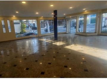 Comercial · 490m² · 10 Vagas · Alugue Espaço Comercial Estratégico em Santana