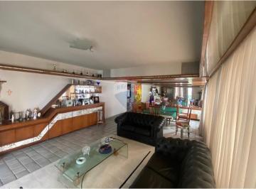 Apartamento · 168m² · 4 Quartos · 2 Vagas · Vendo apartamento com ,168 m2, 3quartos,1 suíte ,2 vagas na av. Flôr de santana-Parnamirim -