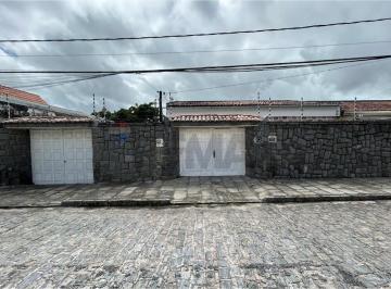 Casa · 250m² · 5 Quartos · 10 Vagas · Casa à Venda com 3 quartos sendo dua suítes, no Bairro da Conceição em Campina Grande - PB