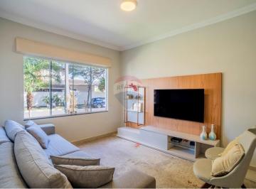 Casa · 164m² · 3 Quartos · 4 Vagas · RE/MAX Vende Casa com 3 suítes, 164,33m2 térrea, por $870.000,00 no Condomínio Campos do Conde 1, Pa