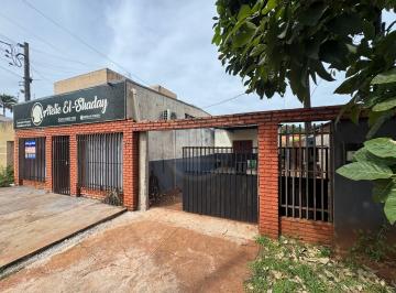Casa · 80m² · 2 Quartos · 2 Vagas · salão com casa na frente da feira