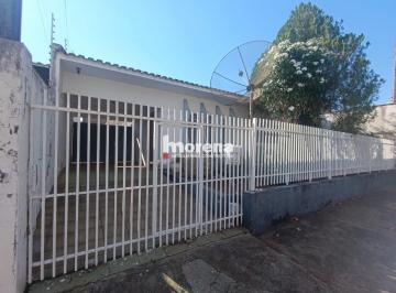 Casa · 135m² · 3 Quartos · Residência Padrão