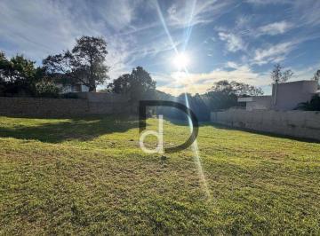 8ca8dbea47f8f2110d204d48487e096c57df2d48 · Terreno à venda, 556 m² por R$ 510.000,00 - Condomínio Santa Isabel - Louveira/SP
