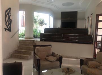 Casa · 200m² · 3 Quartos · 2 Vagas · Casa 3 quartos no Condomínio Brasilia Sul