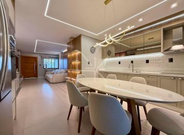 Casa · 160m² · 3 Quartos · 2 Vagas · Sobrado à venda no bairro Bom Retiro - Joinville/SC
