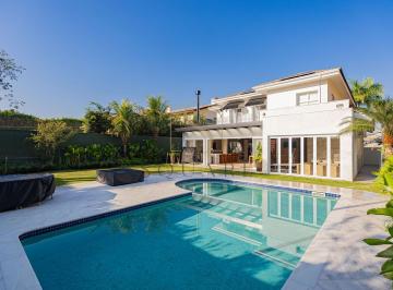 Casa · 564m² · 4 Quartos · 4 Vagas · Tamboré 03 - Casa Alto Padrão com 4 Suítes, Piscina Aquecida e Energia Fotovoltaica em Terreno de 1.