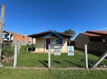Casa de madeira à venda com 03 dormitórios - Quatro Lagos · Casa de madeira à venda com 03 dormitórios - Quatro Lagos