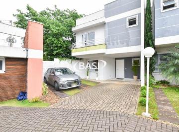 Casa · 185m² · 3 Quartos · 3 Vagas · Sobrado Triplex em Condominio | Ensolarado, com Terreno Exclusivo e 3 Vagas!