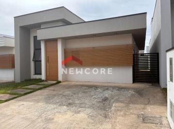Casa · 250m² · 3 Quartos · 2 Vagas · Casa de condomínio em Estrada Municipal do Una - Santana - Pindamonhangaba/SP