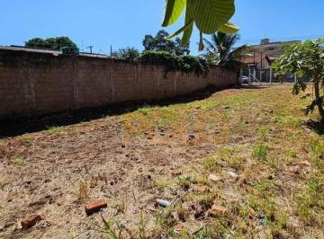 aa08d193fdc10a2989515b862235a9ea375b6a14 · Terreno à venda no bairro Presidente Roosevelt em Uberlândia