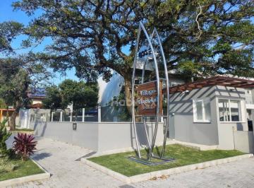 c0f7c05306b1f0766b4134ee78f8bf118f3e0fc3 · Casa com 2 suítes à venda - Armação do Pântano do Sul - Florianópolis/SC