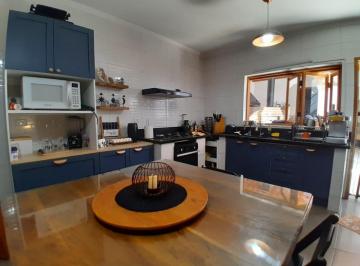 IMG_20260620_002232_000.jpeg · Aconchegante sobrado para venda em Vila Congonhas com 4 quartos, sendo 1 suíte, 190m² - remaxares#ZE
