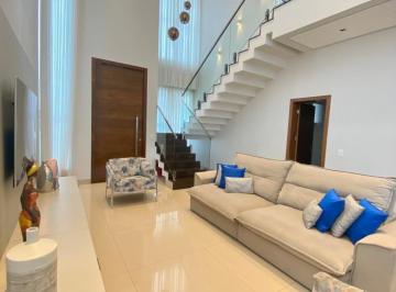 Casa · 235m² · 3 Quartos · 4 Vagas · Sobrado à venda em condominio fechado varanda sul - Uberlândia - MG
