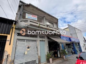 Casa · 251m² · 6 Quartos · 2 Vagas · Sobrado com 6 dormitórios à venda, 251 m² por R$ 1.880.000 - Mooca - São Paulo/SP