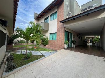 Casa de 4 quartos, Manaus · Linda casa no Parque das laranjeiras. 4 suítes - Manaus