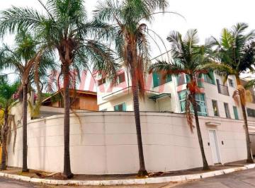 3c564d8644a301ef82a6d9bfd1e43c1b.jpg · Sobrado de 350m² com 4 quartos