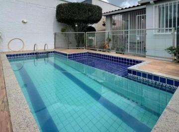 Casa de 3 quartos, Feira de Santana · CASA EM CONDOMÍNIO NO BAIRRO SIM NA AVENIDA ARTEMIA PIRES EM FEIRA DE SANTANA BAHIA