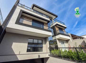 Casa · 250m² · 3 Quartos · 4 Vagas · Casa à venda - em Juvevê