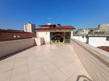 9a57429c16e4beb88f2373bba4b5089dd79e7266 · Triplex grande com três dormitórios, suíte, solarium com churrasqueira, duas vagas